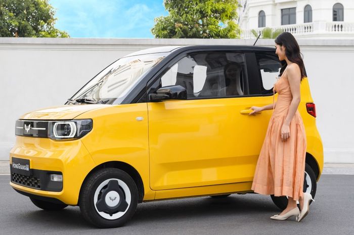 Wuling Mini EV: Mobil Listrik Imut yang Jadi “Mainan Serius” di Kota Padat