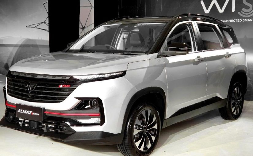 Wuling Almaz RS 2025: SUV Pintar dengan Wuling Link Canggih